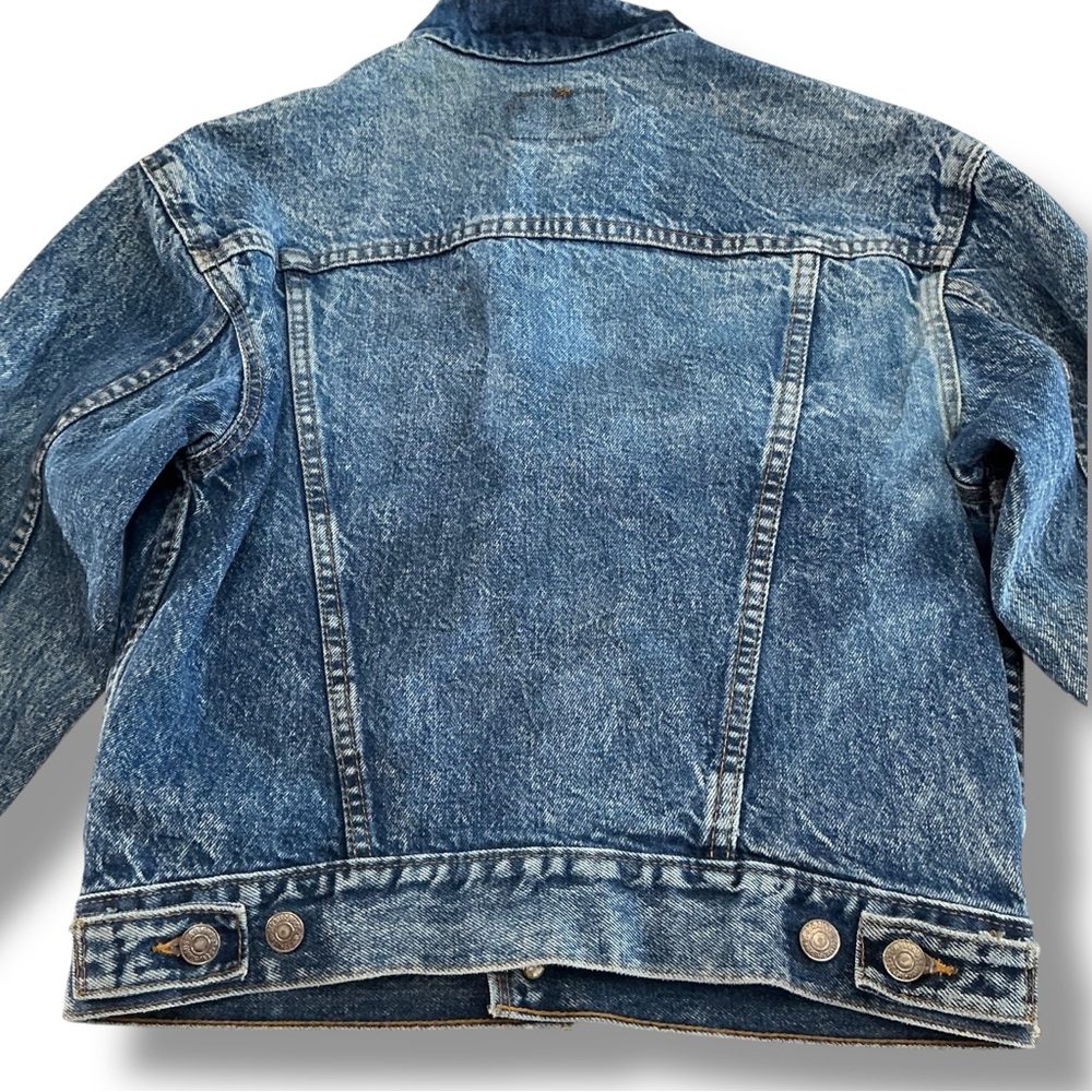 Stone Washed Acid Washed Jean Jacket - Picture 5 of 14